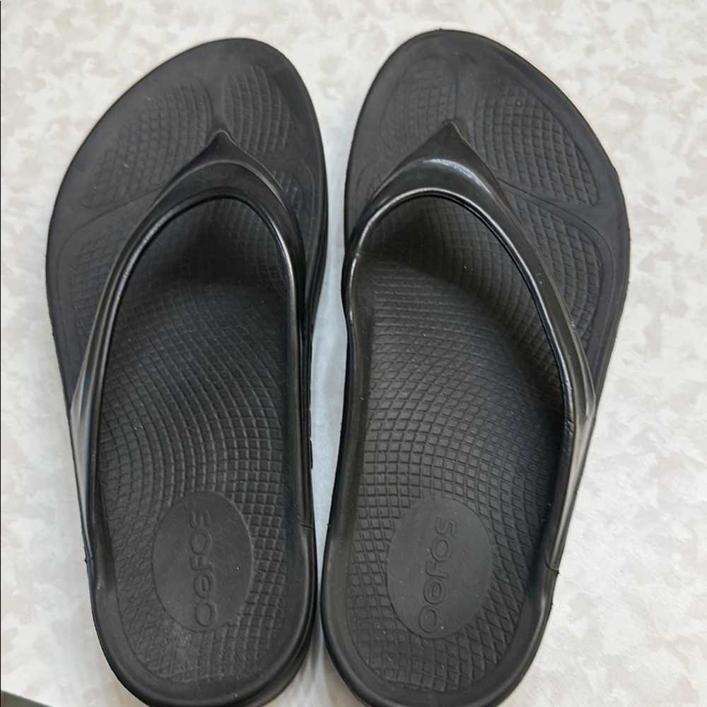 Black Oofos Flip Flops